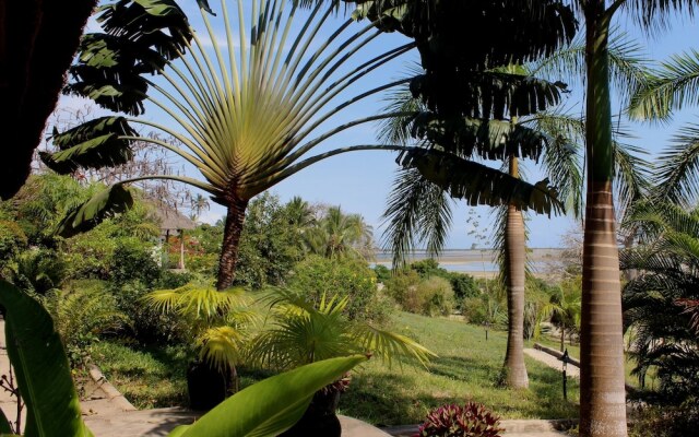 Bomani Beach Bungalows