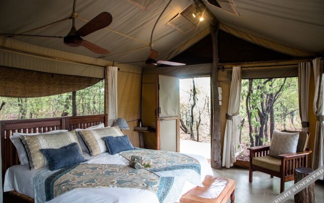 Rhino Safari Camp