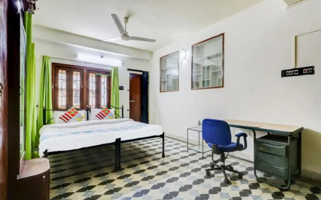 Goroomgo Gangotri Guest House kolkata