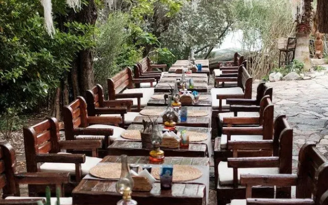 Shambala Lodge Hotel