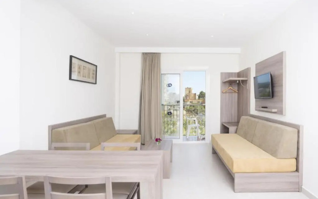 Cabot Tres Torres Apartamentos