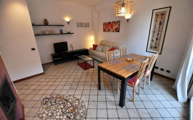 Gatto Romeo Apartments