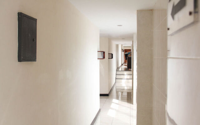 Airy Legian Padma Kuta Bali