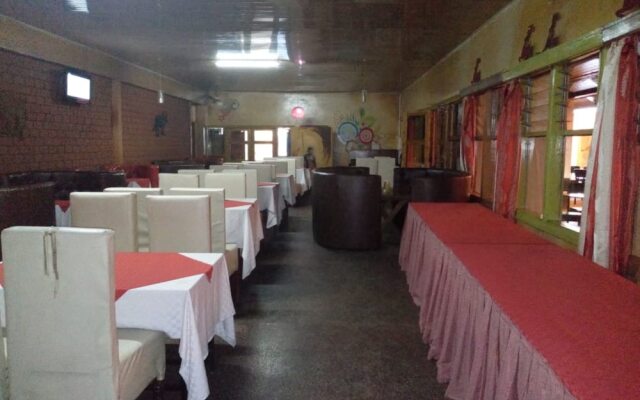 Family Comfort Hotel