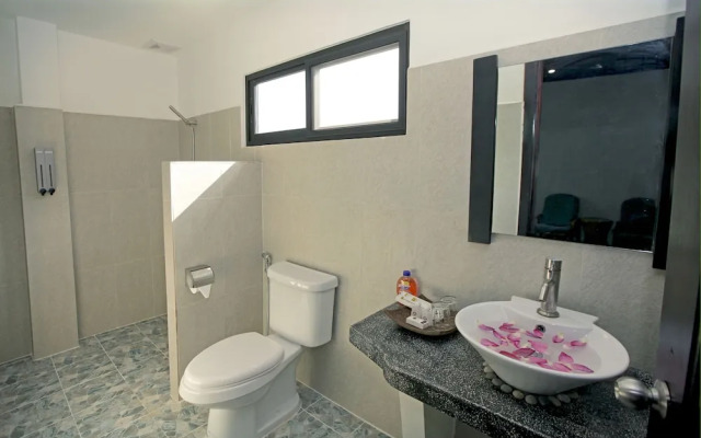 SR Sofia Villa Hotel