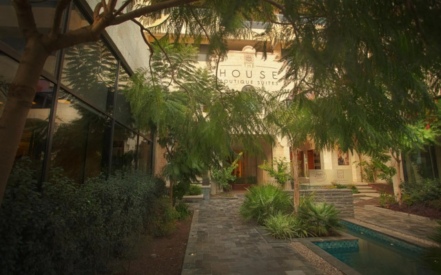 The House Boutique Suites