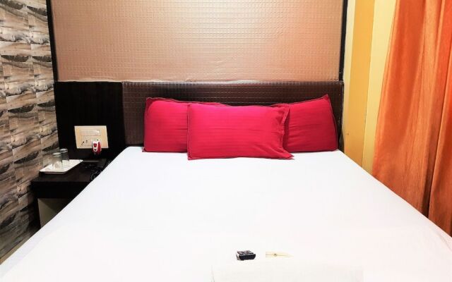 Hexa Golden Stay