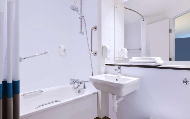 voco Oxford Spires by IHG