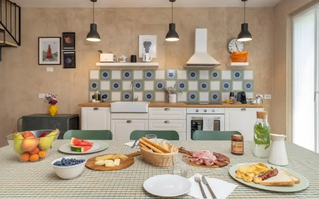 Green Lodge - Apartment 10 - 1 BR 1 Bath