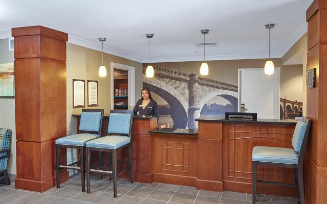 Staybridge Suites Chicago - Glenview by IHG