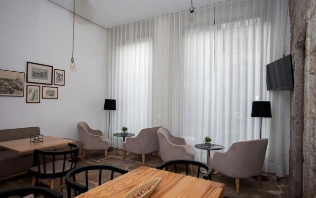 Belomont52 Guest House