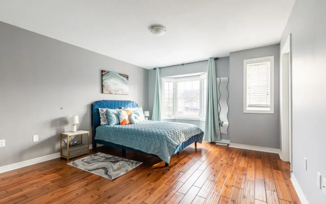 GLOBALSTAY. Modern 3-4 Bedroom Town