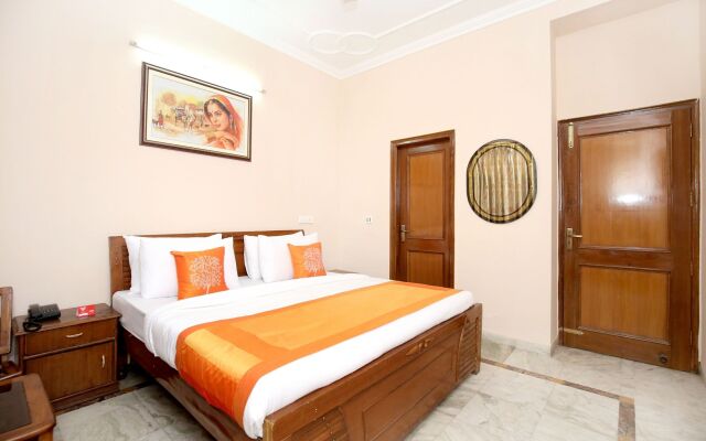 OYO 11377 Hotel Kings residency