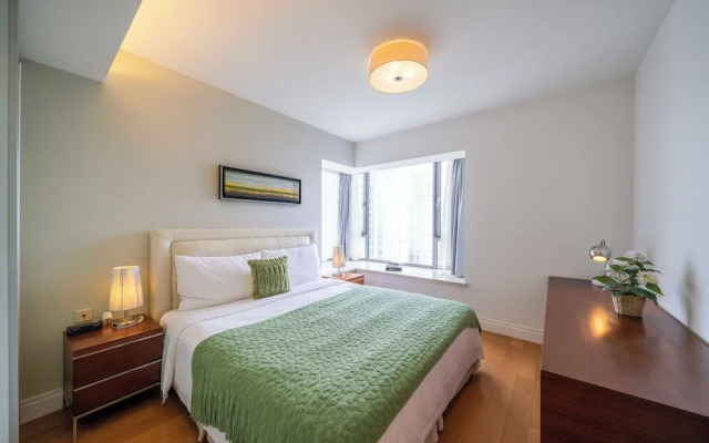 Tyms Spacious 2BR 1BA Apt Xuhui Metro