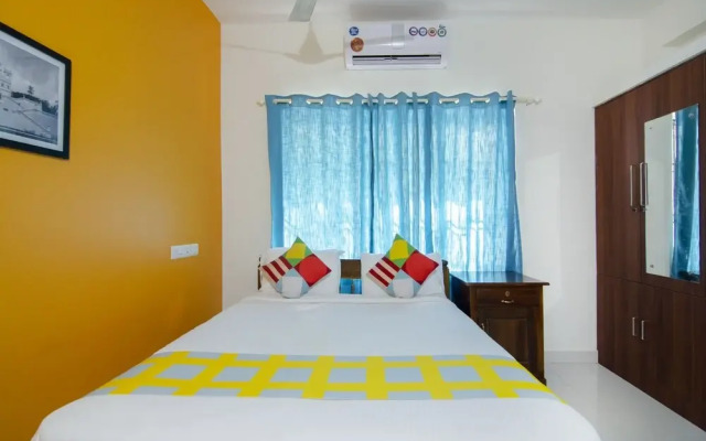 Six Gems by OYO Rooms