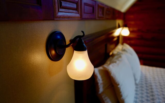 Sumas Mountain Lodge