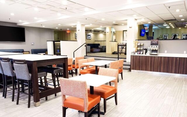 Best Western Paramus Hotel & Suites