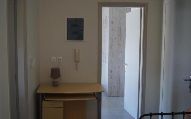 Sea Side Apartment