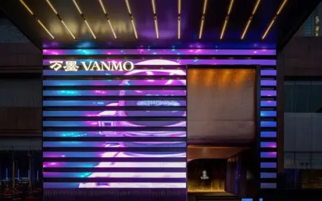 Vanmo Hotel
