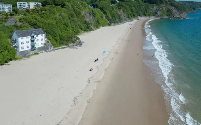 The Sand Castle - 2 Bedroom Apartment - Tenby