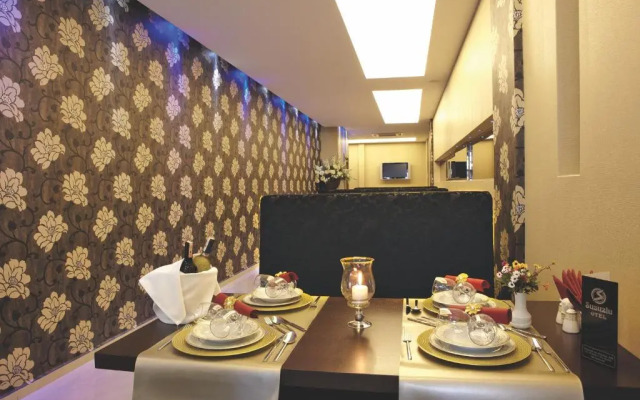 Susuzlu Hotel