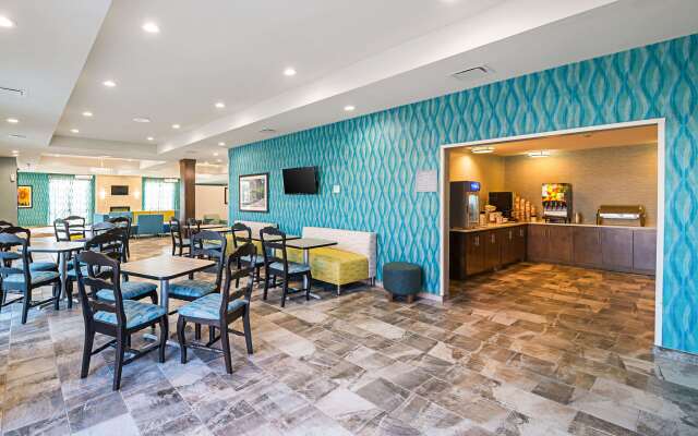 Comfort Inn & Suites Oklahoma City near Bricktown