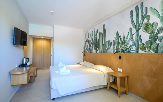 Malia Bay Beach Hotel & Bungalows