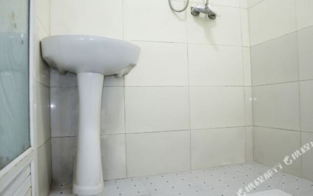 Baiheyuan Business Hostel (Currently unavailable)