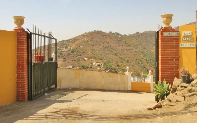 1090 Villa las Flores