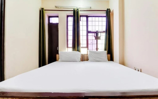 Hotel Aryan