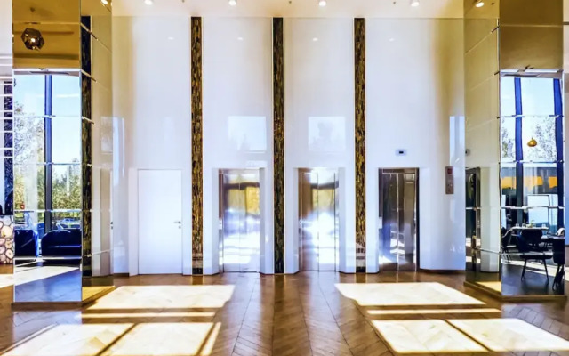 Union Plaza Hotel