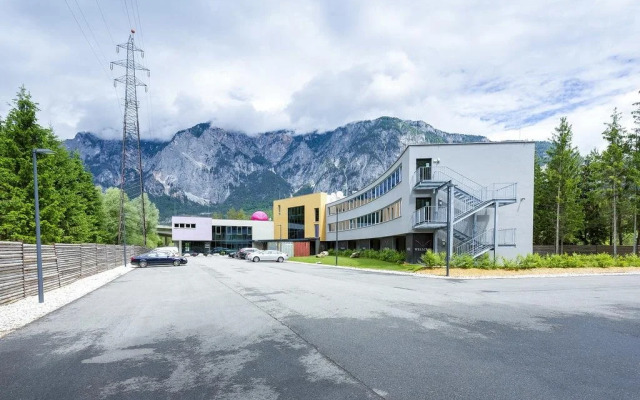 TheHotel (Adults only)