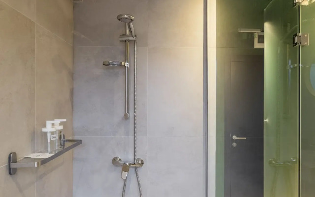 R34 Boutique Hotel