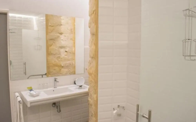 Hostal Les Monges Palace