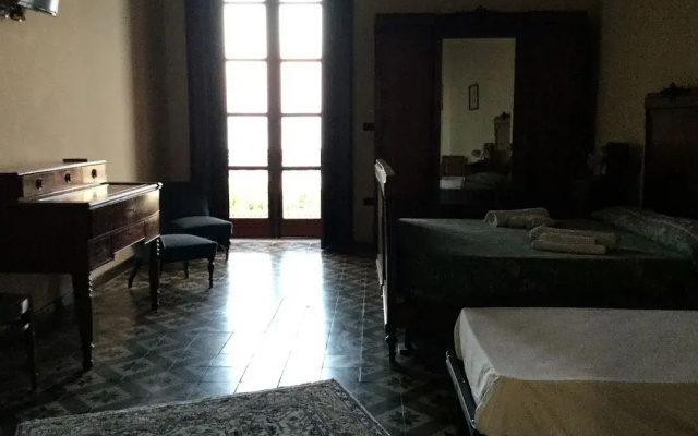 Marina Inn
