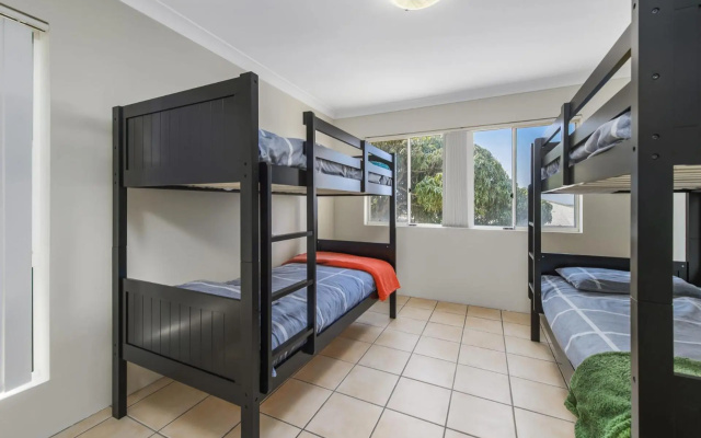 Corakuna 3 Korogora Street – Guest Rooms – Crescent Head