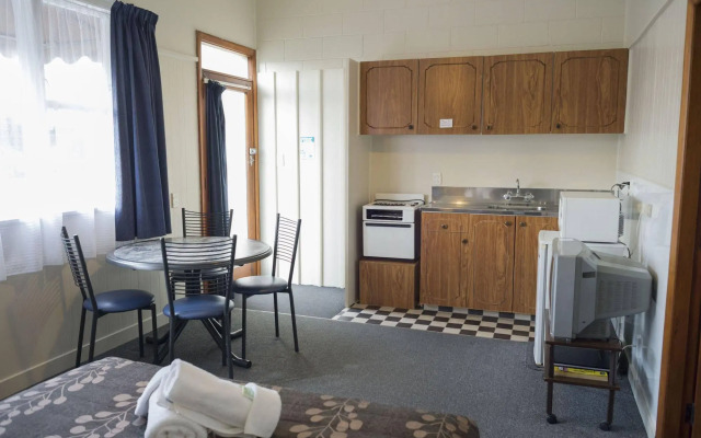 Feilding Motel