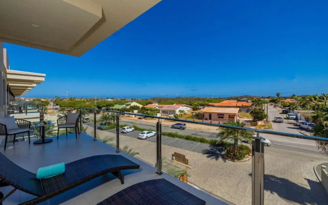 Sea View Exclusive Penthouse Outdoor Dining 3BR