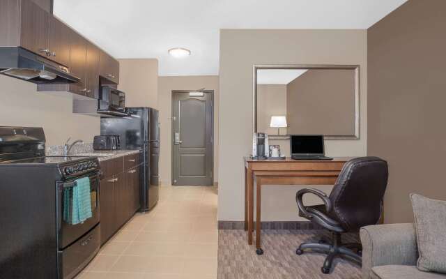 Super 8 by Wyndham Athabasca AB