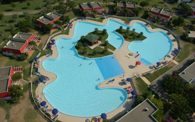 Курортный отель Club Esse Sunbeach