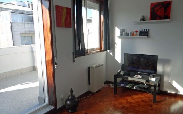 Alegria Apartment Downtown Porto, 2- 5 pax