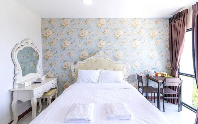 arunsakhon luxury condo