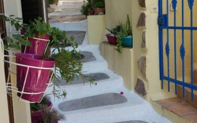 Tsiboulas Cretan Cottage