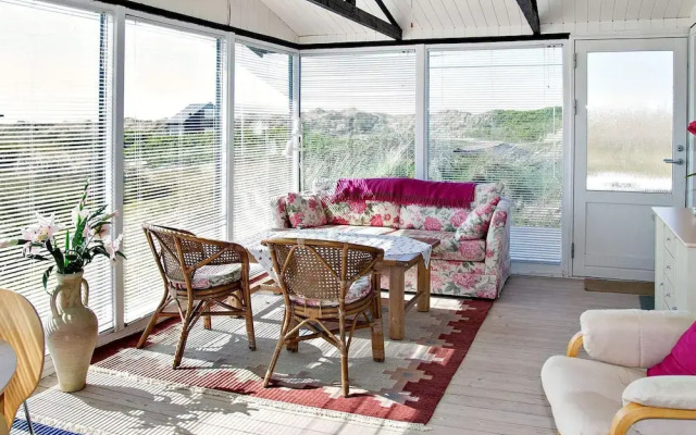 6 Person Holiday Home in Brovst