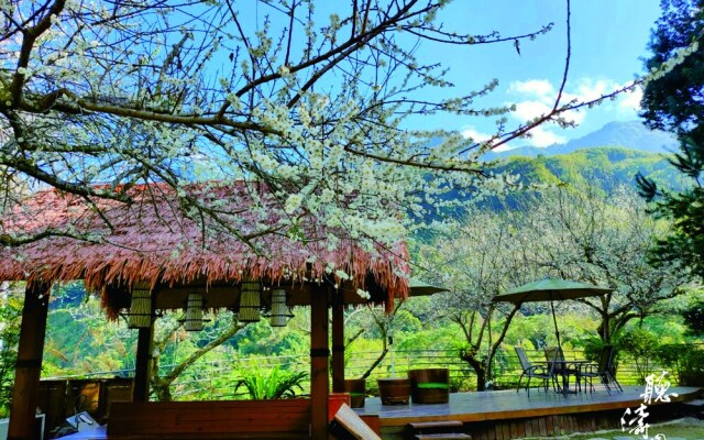 Ting Tau Garden Resort