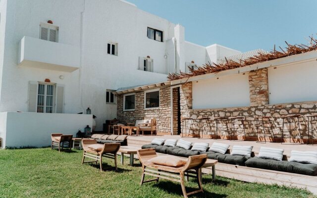 Paros Holiday Sun