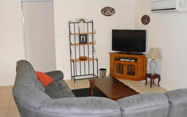 Geraldton Luxury Vacation Home