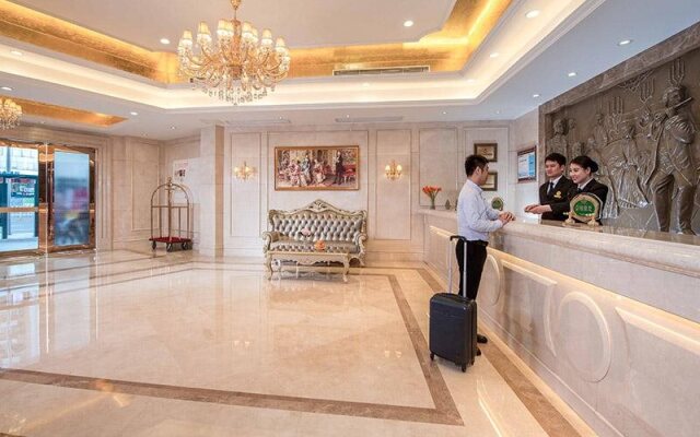 Vienna Hotel Shenzhen Lo Wu Control Point