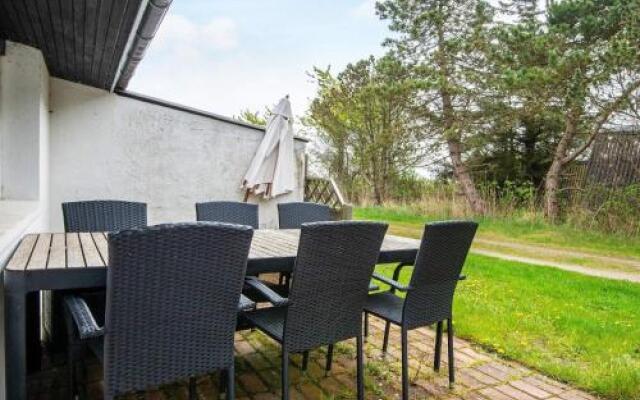Holiday Home Lakolk