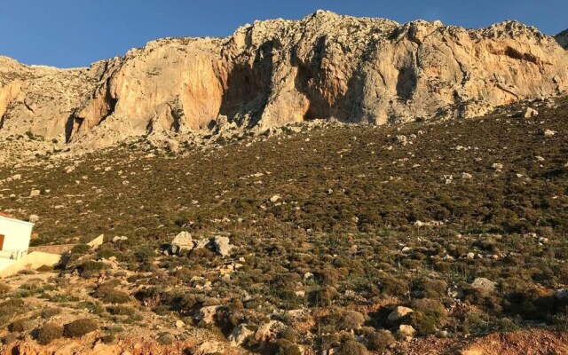 Immaculate 1-bed Apartment in Kalymnos